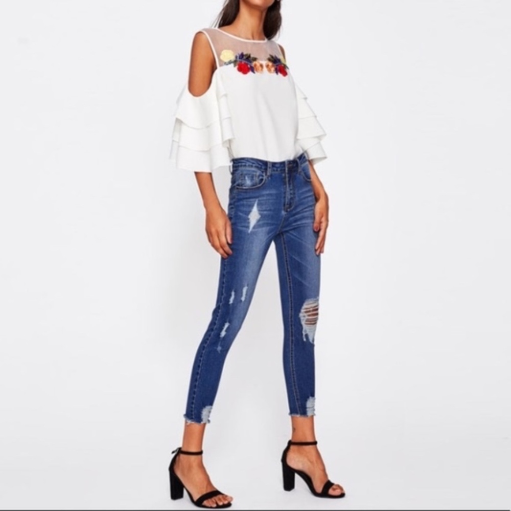 💎 Blue distressed raw hem high waisted jeans - Picture 4 of 8